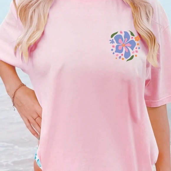 SHEIN women’s graphic tee - Picture 2 of 4